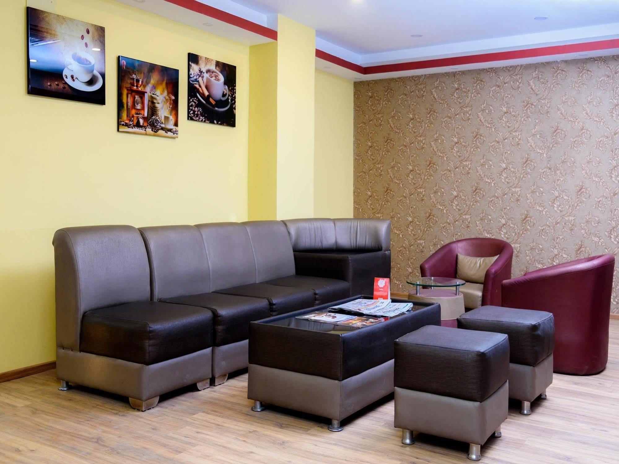 Oyo 105 Hotel Travel Inn كاتماندو المظهر الخارجي الصورة