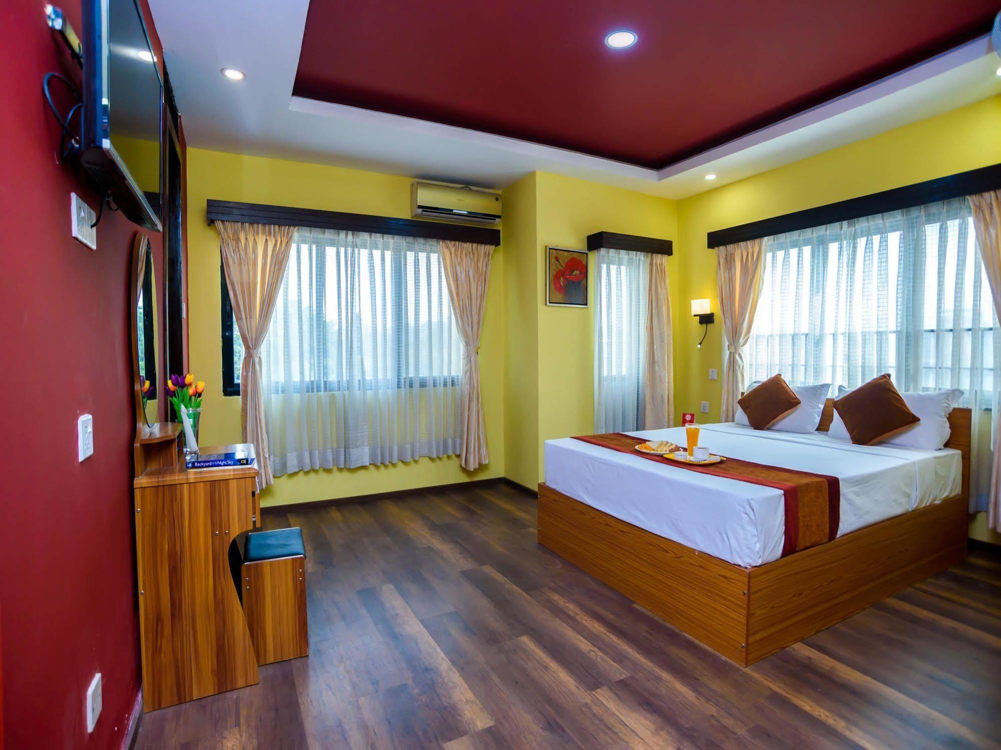 Oyo 105 Hotel Travel Inn كاتماندو المظهر الخارجي الصورة